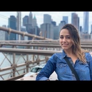 Meet your Posher, Nora